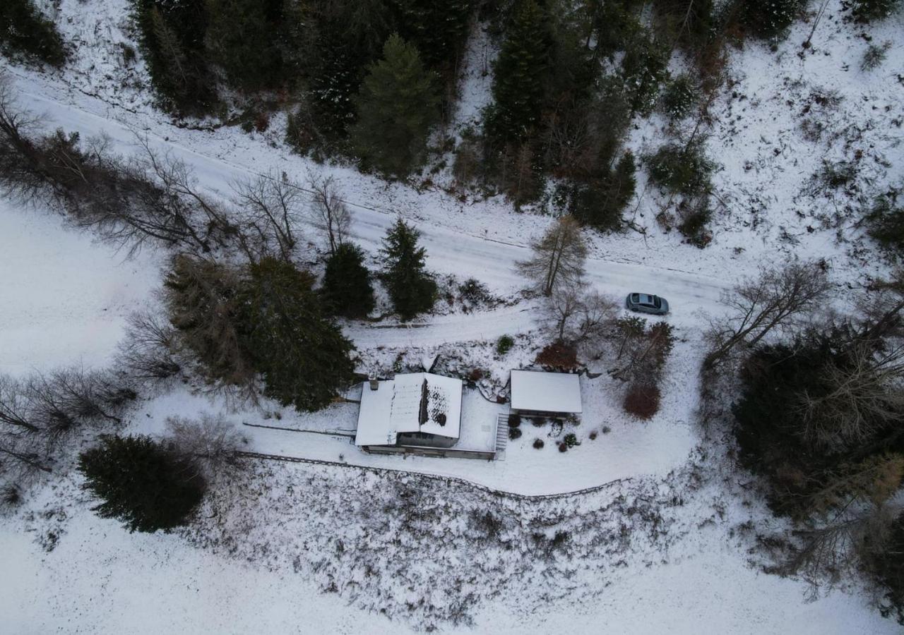 Charmant Chalet Dans La Montagne Proche De Verbier Sembrancher Exteriör bild